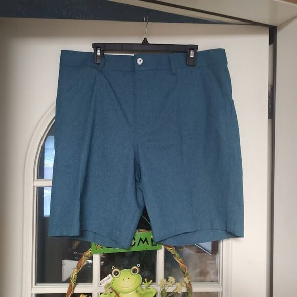 New 32 Degrees Teal Cool Stretch Performance Shorts Size Men's 36 - Picture 1 of 2